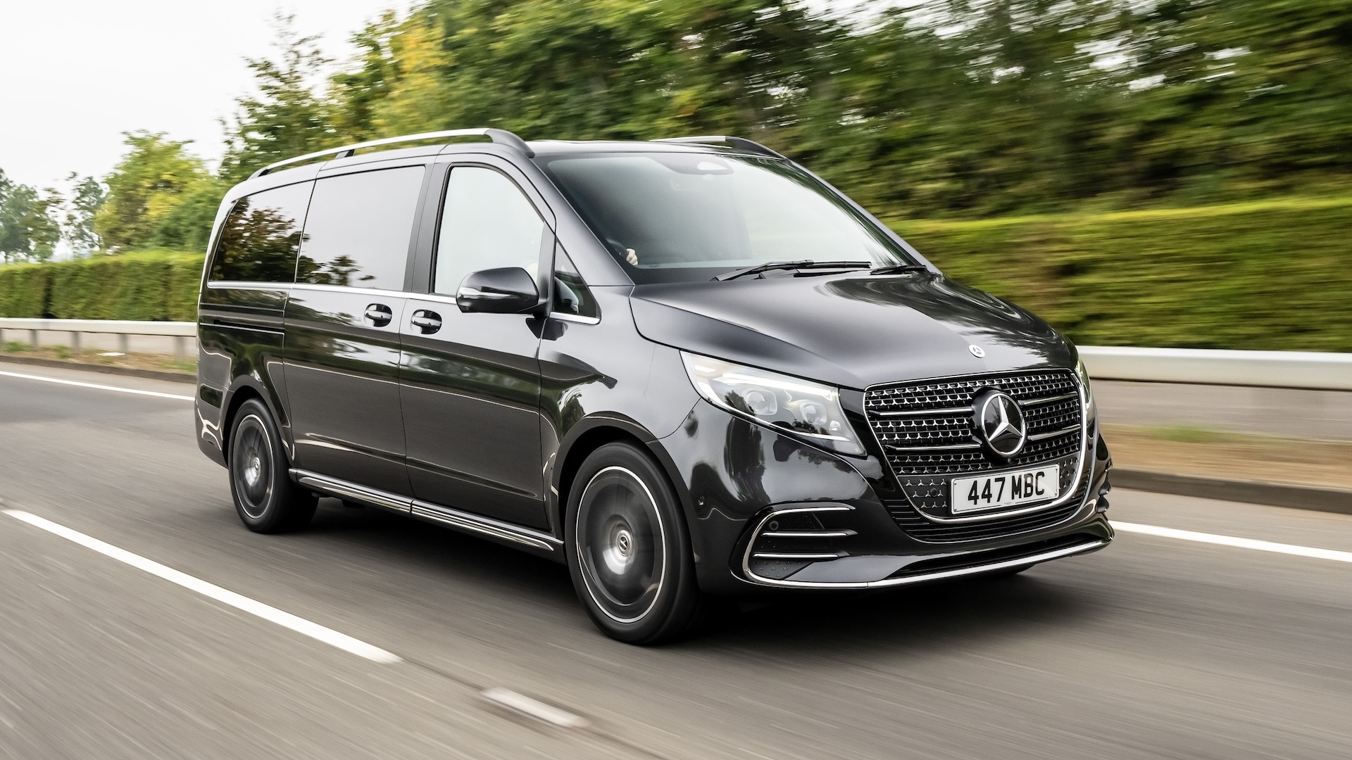 Mercedes V-Class Switzerland | Minivan with Driver Switzerland Guide